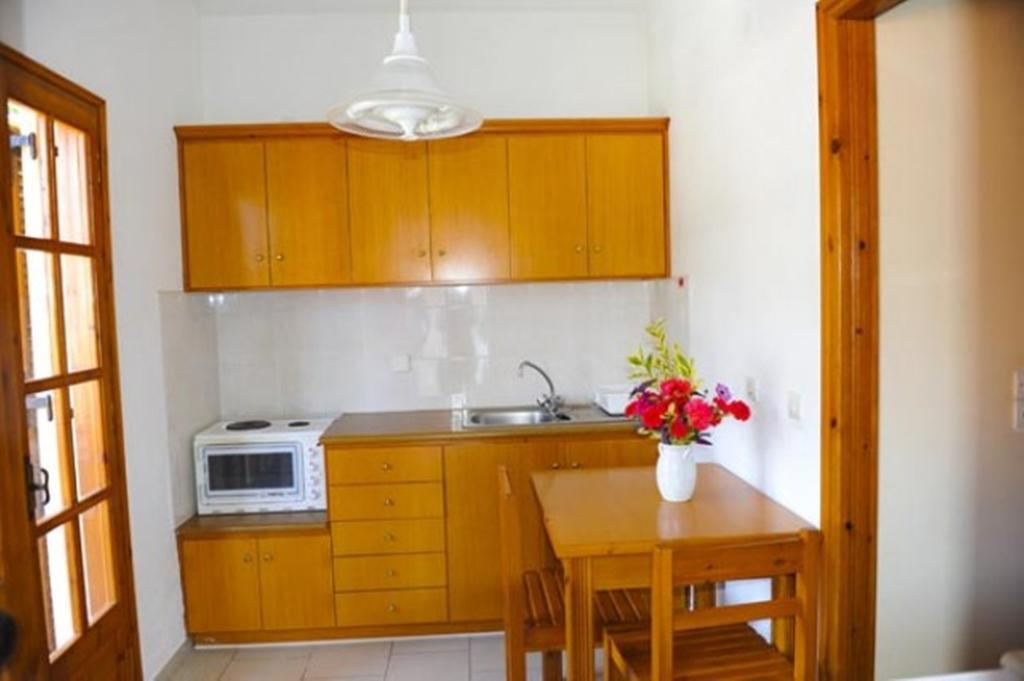 Irene Apartments アカラヴィ 部屋 写真